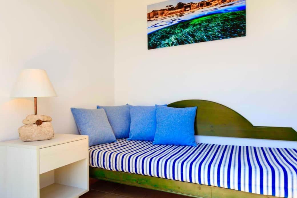 Apartamentos Sa Varadero Fronte Mar Espujols 埃斯普霍斯 外观 照片